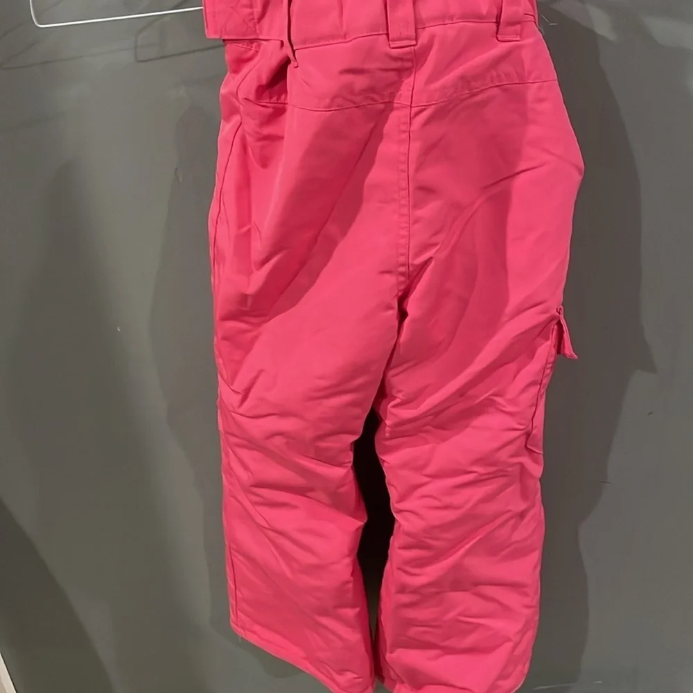 Roebuck & Co. pink Insulated Winter Snow Pants Kid’s Youth Size medium 5/6 ⛄️